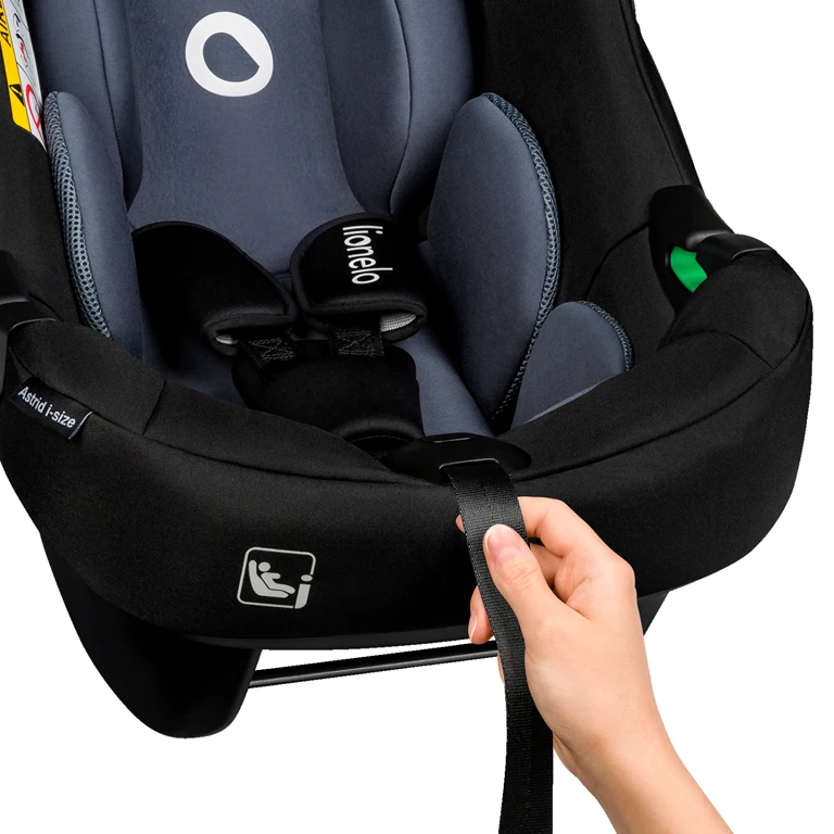 Автокрісло Lionelo Astrid i-Size Black Grey